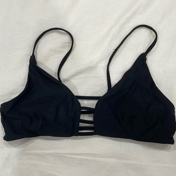Black Bikini Top - Picture 1 of 4